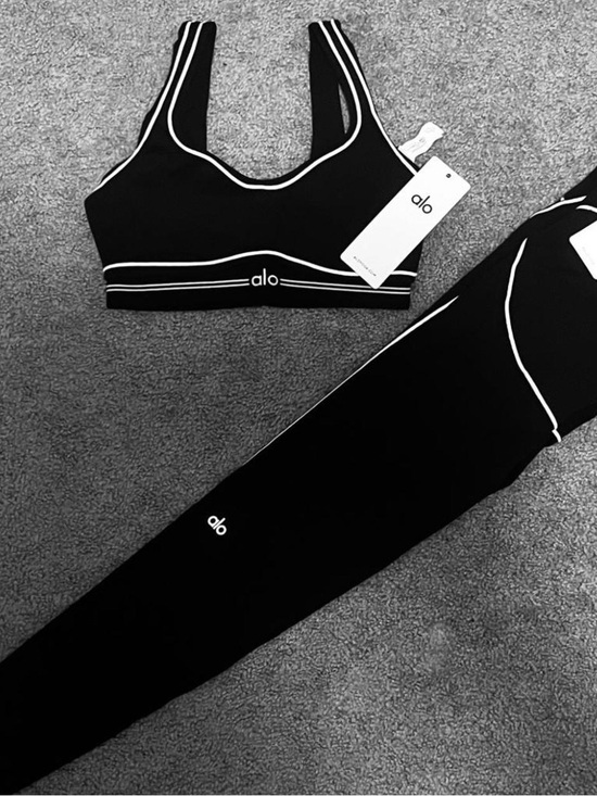ALO Yoga Other - ALO Yoga Black Sports Bra with White Trim Size(S)